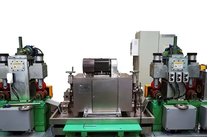 Rotary ultrasonic testing machine